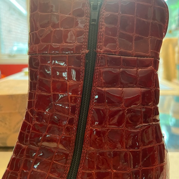 La Canadienne Snake Embossed Boots in Dark Red. Sz8 - Picture 11 of 14